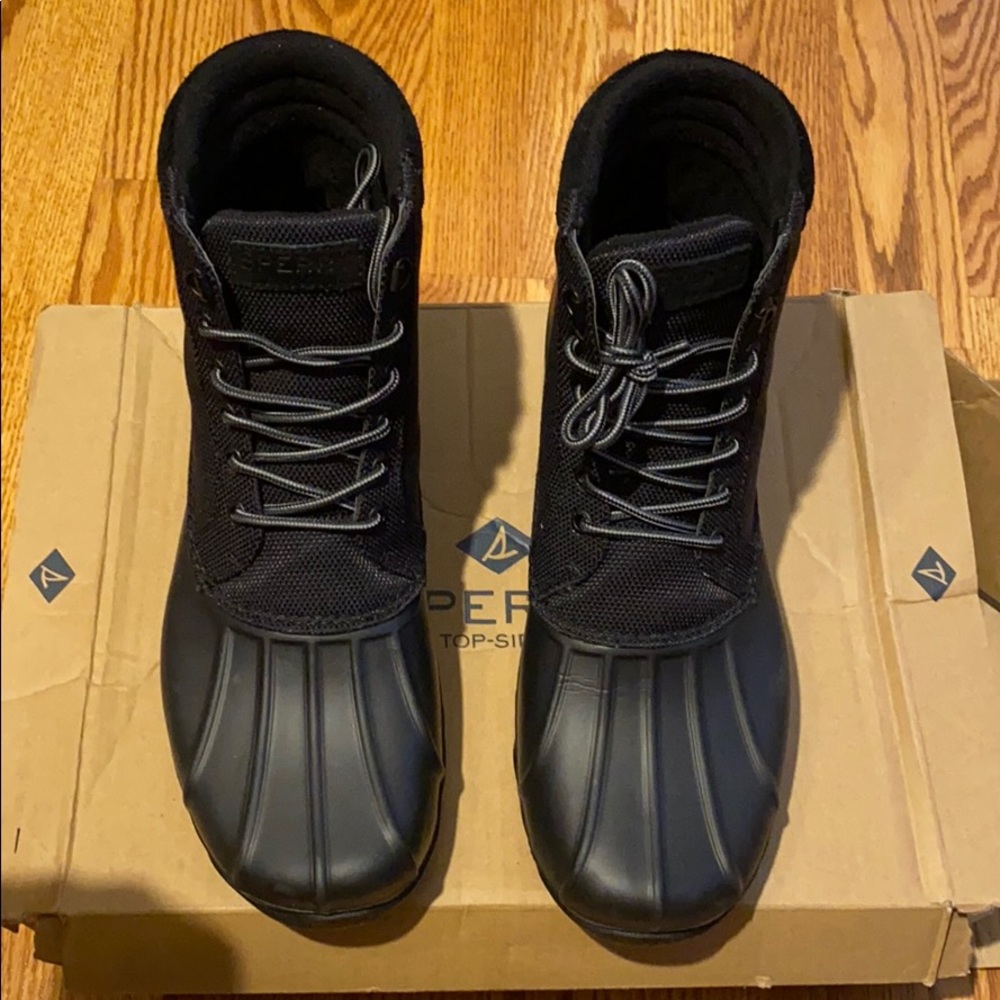 Sperry Blk Ave Duck